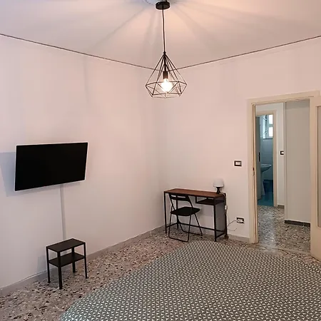Fuorigrotta Panzió