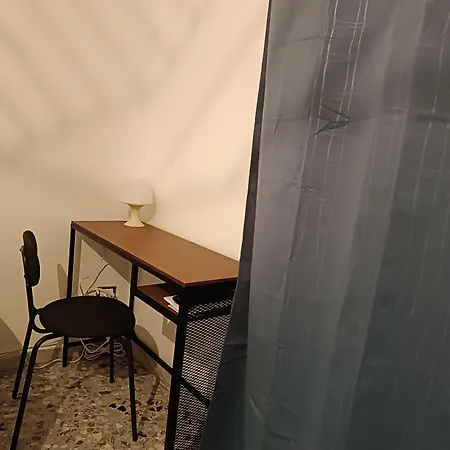 Bed and Breakfast Fuorigrotta 4*